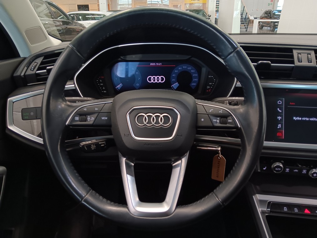 Audi Q3 BUSINESS 35 TFSI 110 KW MHEV S TRONIC