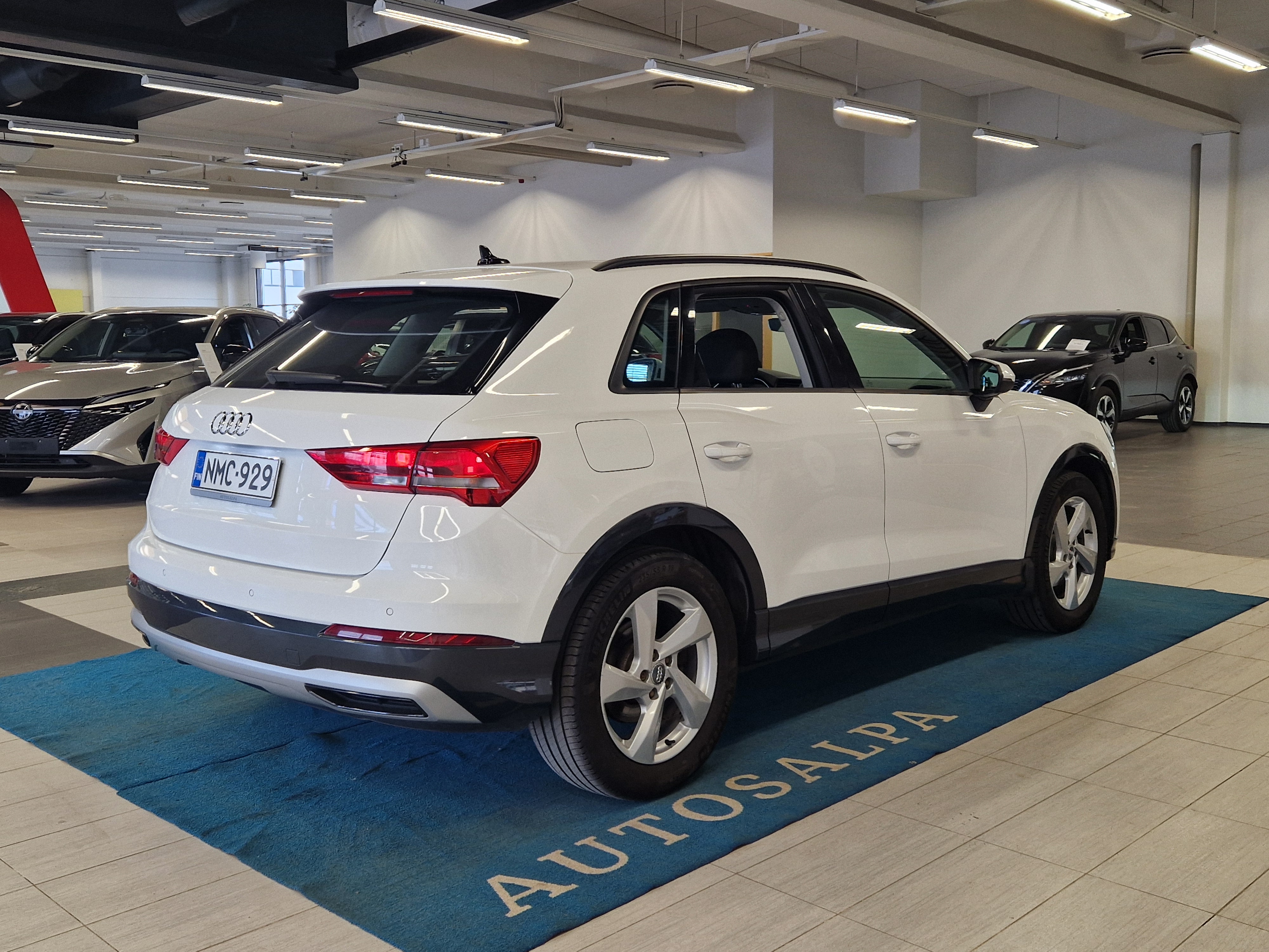 Audi Q3 BUSINESS 35 TFSI 110 KW MHEV S TRONIC