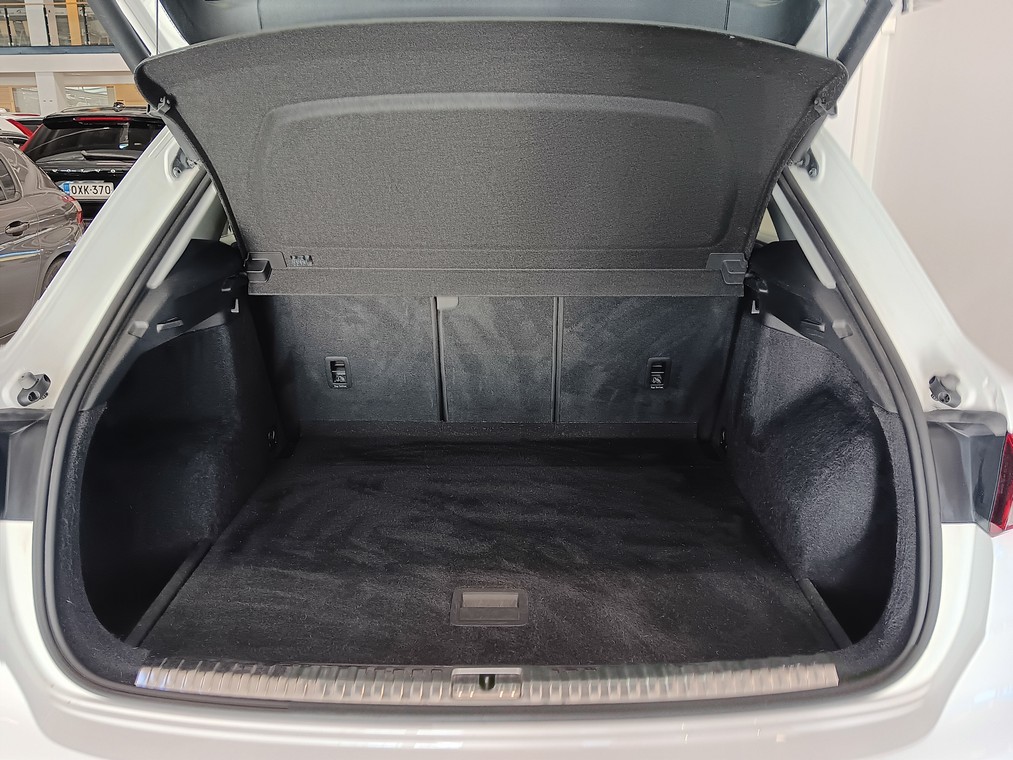 Audi Q3 BUSINESS 35 TFSI 110 KW MHEV S TRONIC