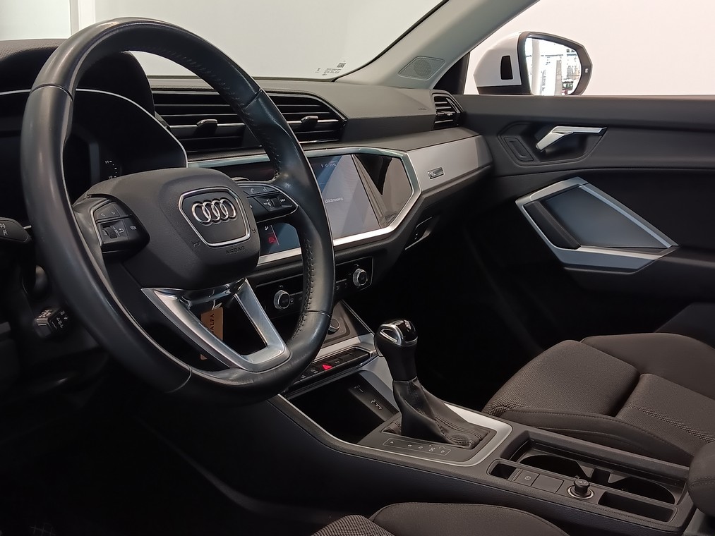 Audi Q3 BUSINESS 35 TFSI 110 KW MHEV S TRONIC