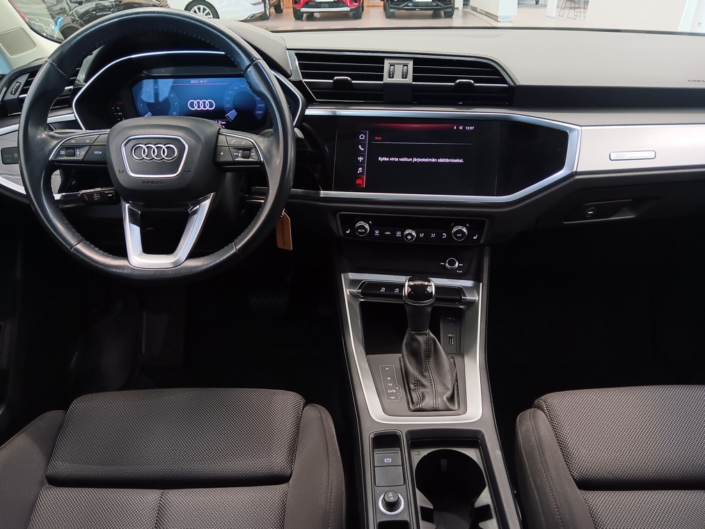 Audi Q3 BUSINESS 35 TFSI 110 KW MHEV S TRONIC