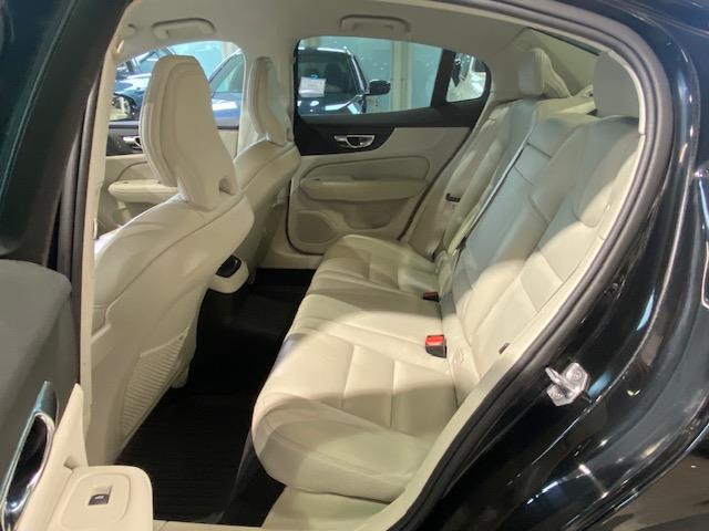 Volvo S60 T8 TWE AWD  INSCRIPTION TAKUU 12KK/20TKM