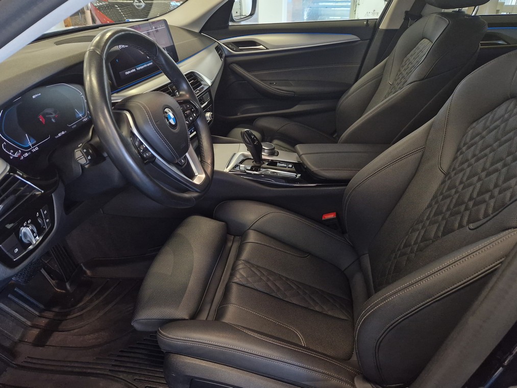 Bmw 530 G31 TOURING 530E XDRIVE A CHARGED EDITION