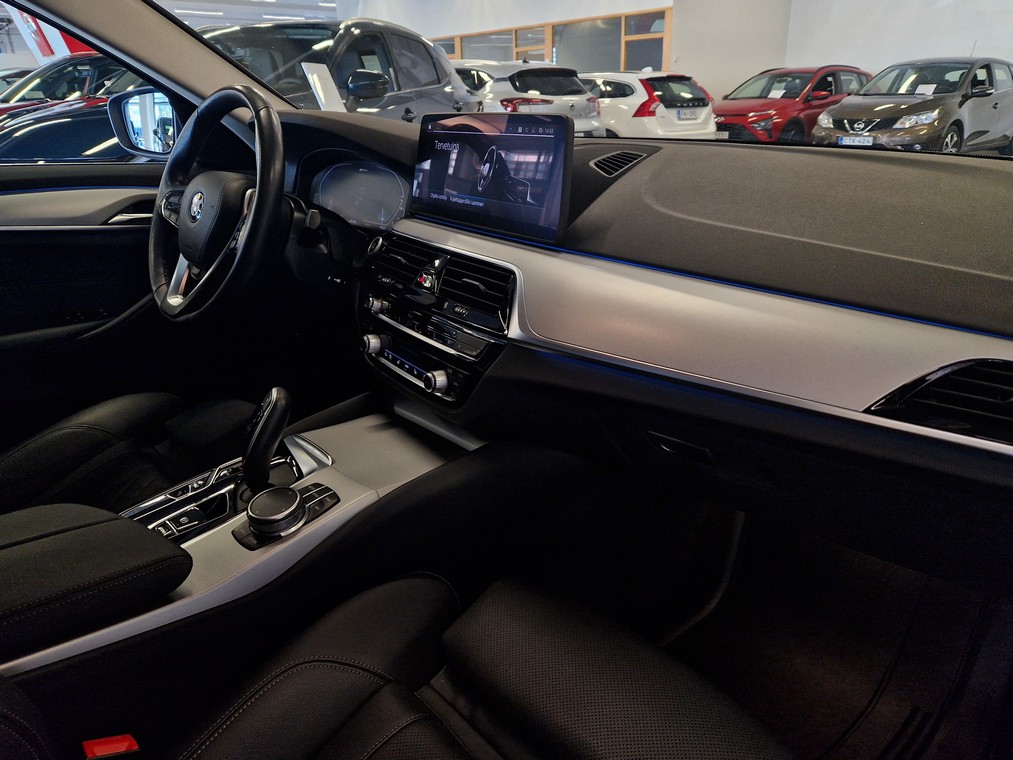 Bmw 530 G31 TOURING 530E XDRIVE A CHARGED EDITION