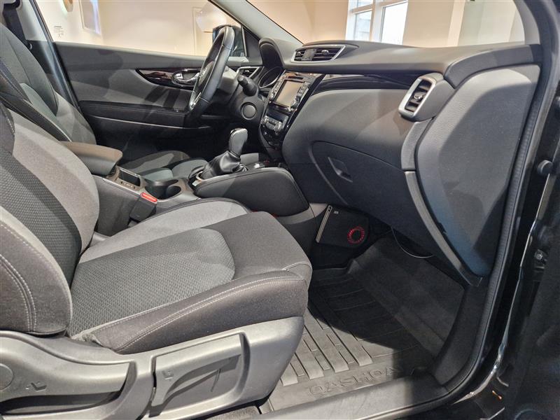 Nissan QASHQAI DIG-T 160 N-CONNECTA 2WD DCT NNC.TAKUU 12KK/20TKM