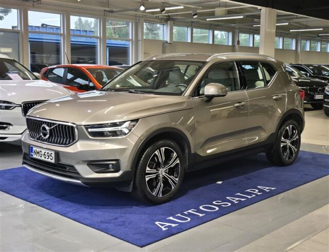 volvo XC40 B4 AWD MHEV INSCRIPTION AUT. TAKUU 12KK/20TKM