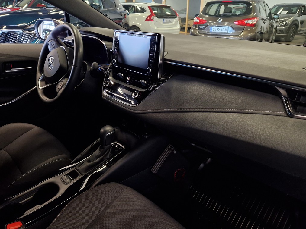 Toyota COROLLA TOURING SPORTS 2,0 HYBRID ACTIVE EDITION