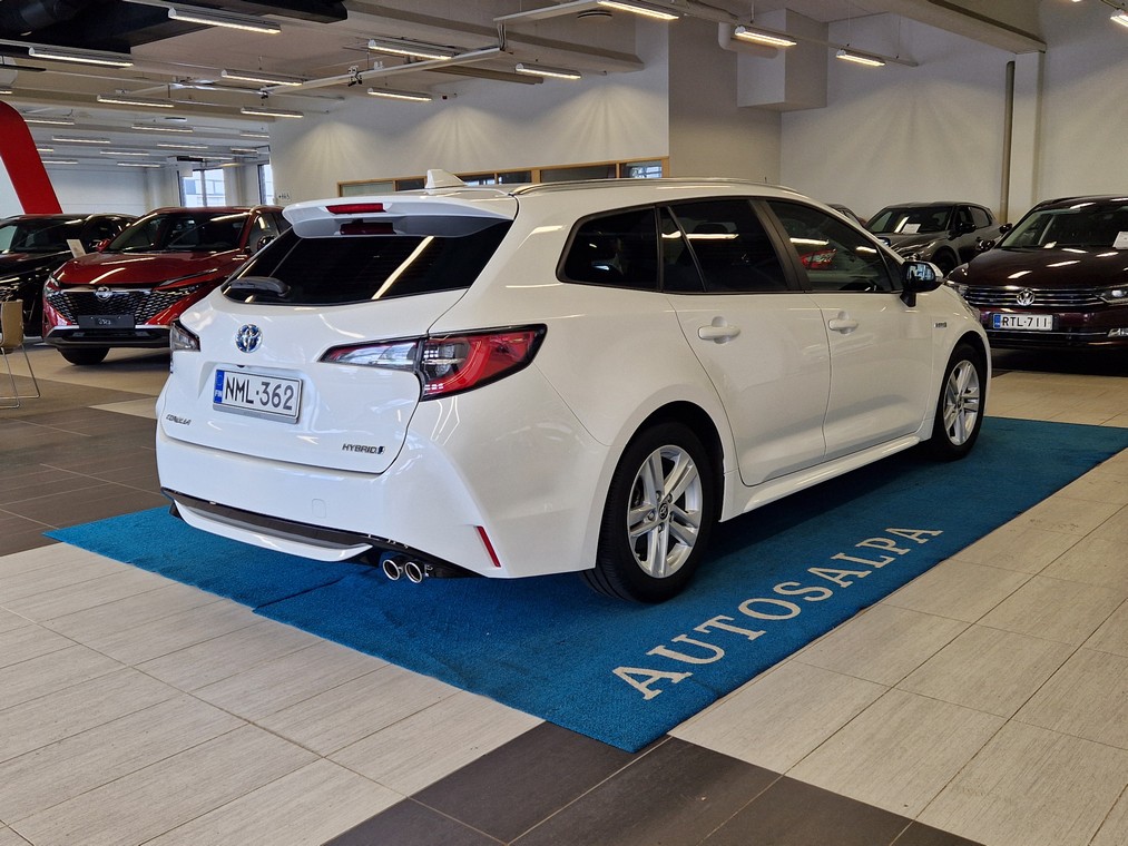 Toyota COROLLA TOURING SPORTS 2,0 HYBRID ACTIVE EDITION