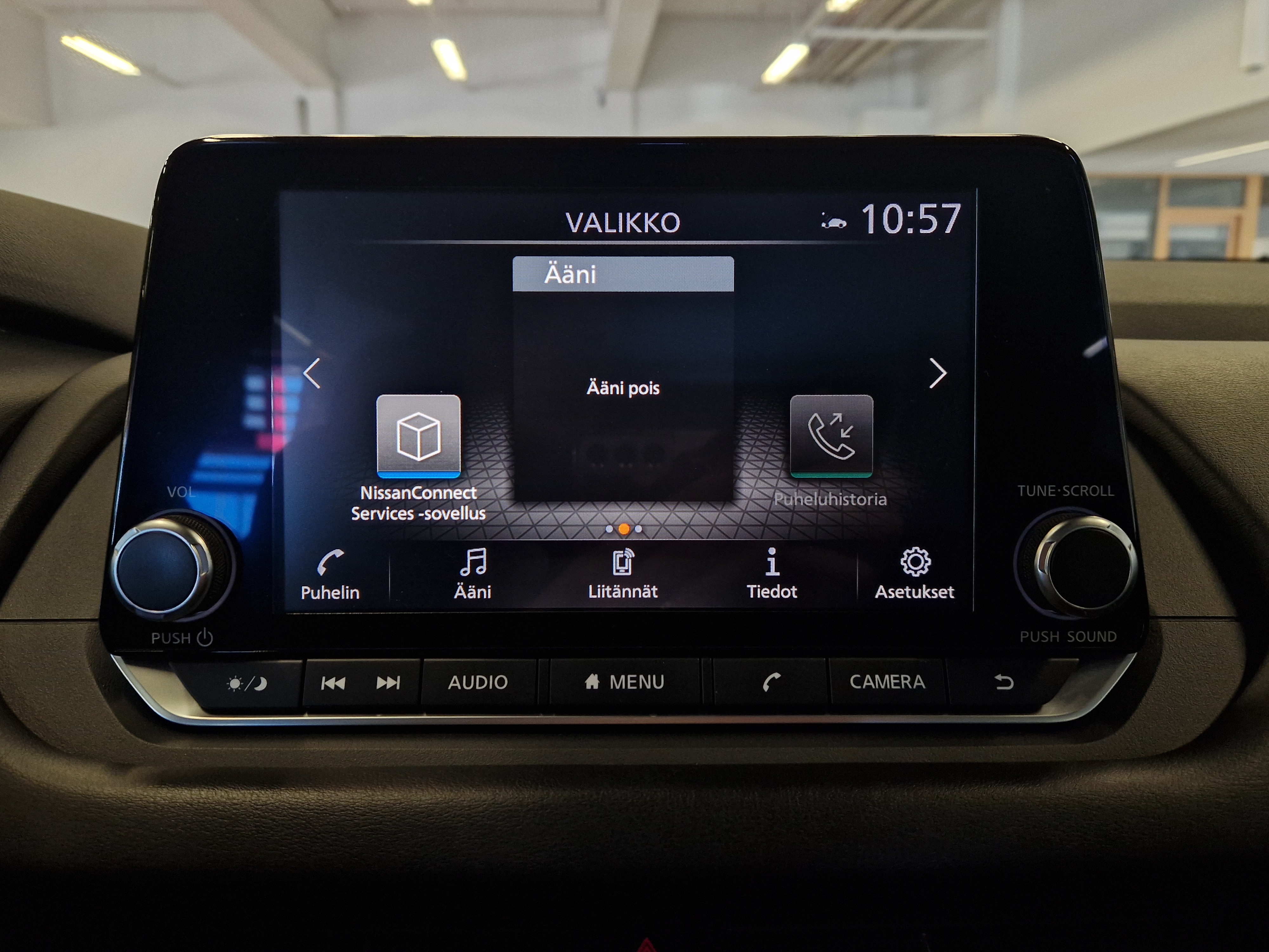 Nissan QASHQAI MHEV 140 6M/T 2WD ACENTA TAKUU 24KK/40TKM.