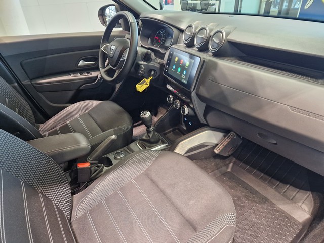 Dacia DUSTER TCE 150 4X4 PRESTIGE TAKUU 24KK/40TKM