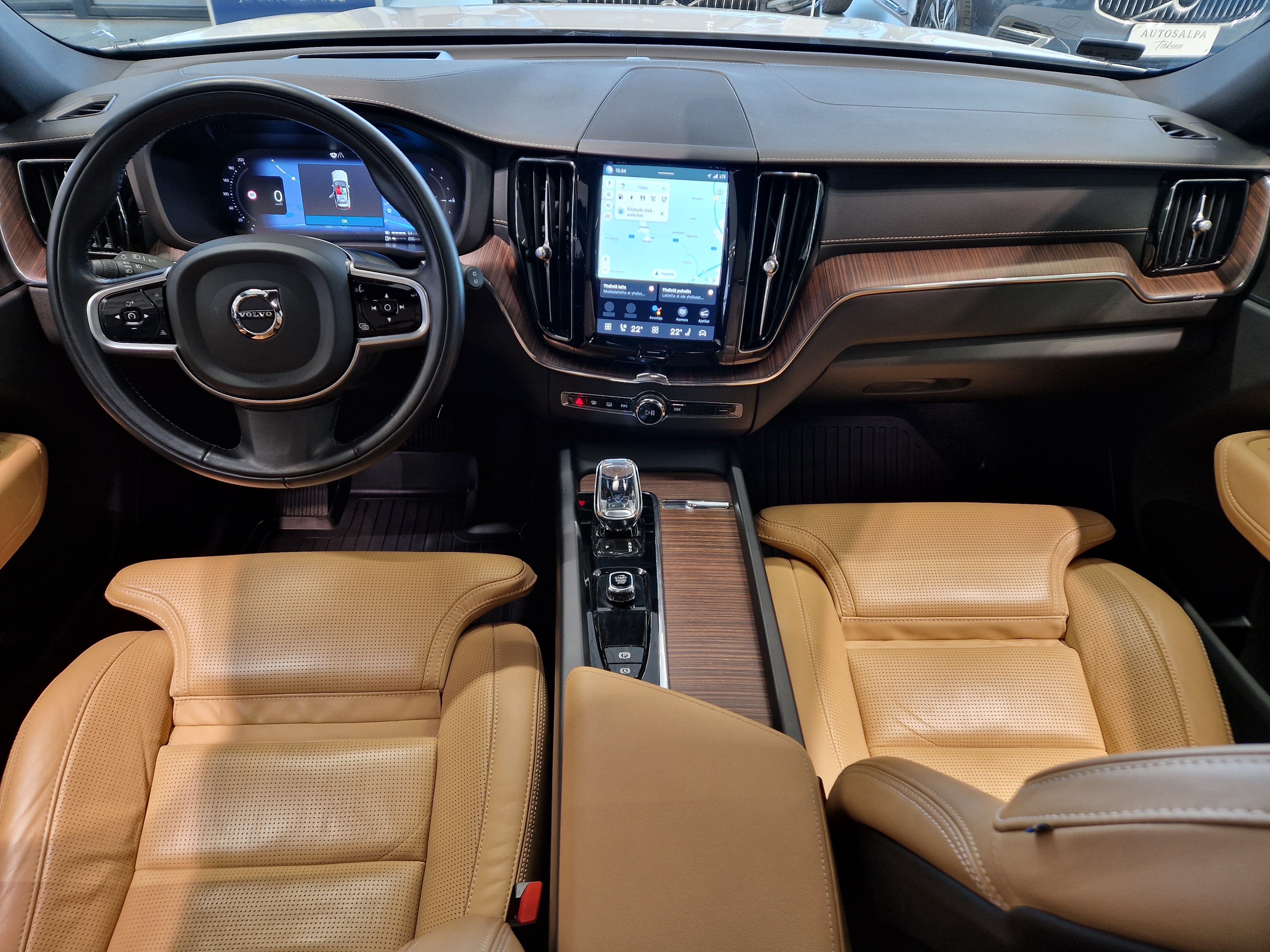 Volvo XC60 2022, kuva 6/23