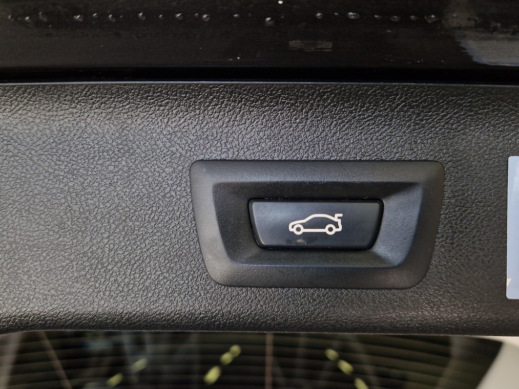 Bmw 520 G31 TOURING 520D A XDRIVE BUSINESS SPORT