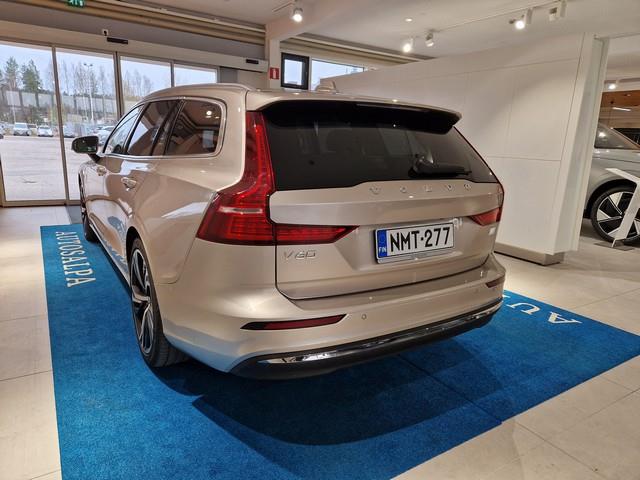 Volvo V60 T8 AWD LONG RANGE PLUS BRIGHT AUT. TAKUU 24KK/40TK