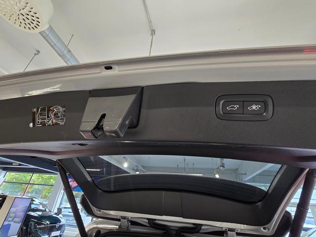 Volvo XC90 T8 AWD LONG RANGE HIGH PERFORMANCE ULTIMATE DARK A