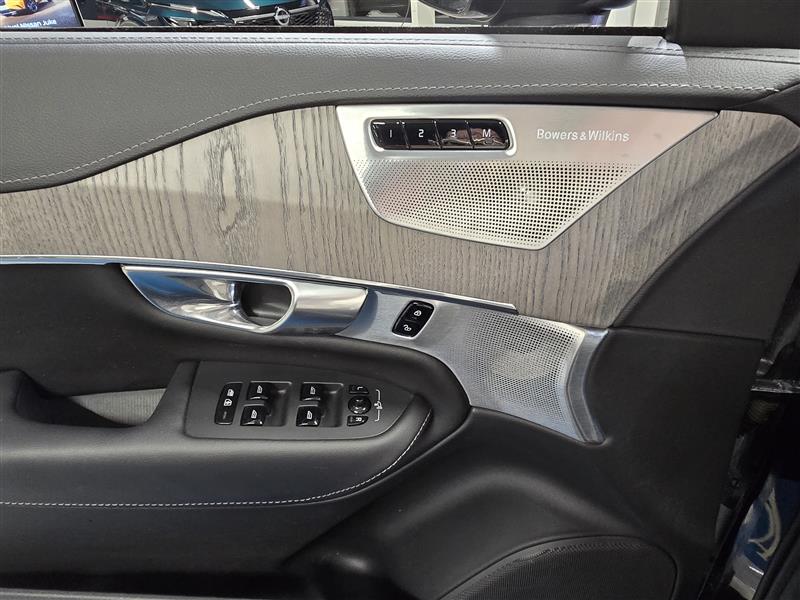 Volvo XC90 T8 AWD LONG RANGE ULTIMATE DARK. TAKUU 24KK/40TKM