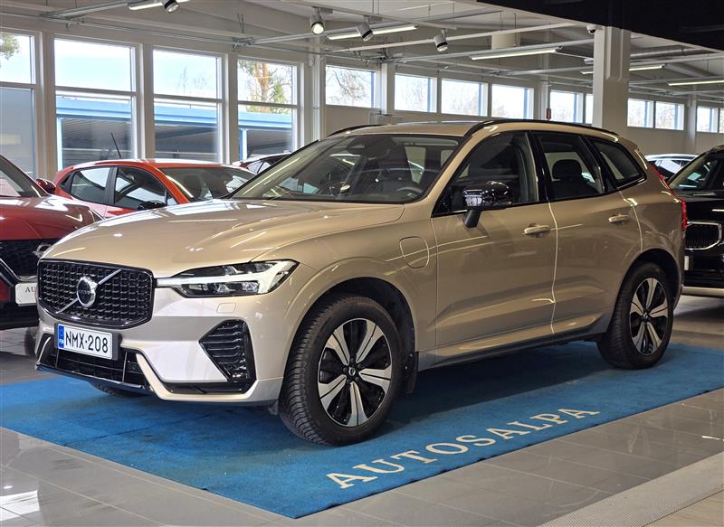 Volvo XC60 T8 AWD LONG RANGE PLUS DARK TAKUU 24KK/40TKM