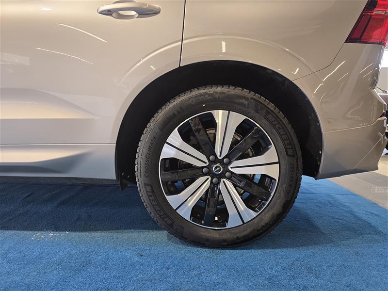 Volvo XC60 T8 AWD LONG RANGE PLUS DARK TAKUU 24KK/40TKM