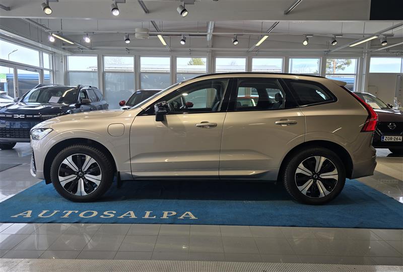 Volvo XC60 T8 AWD LONG RANGE PLUS DARK TAKUU 24KK/40TKM