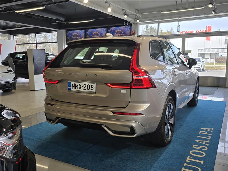 Volvo XC60 T8 AWD Long Range Plus Dark 2023, photo 5/32