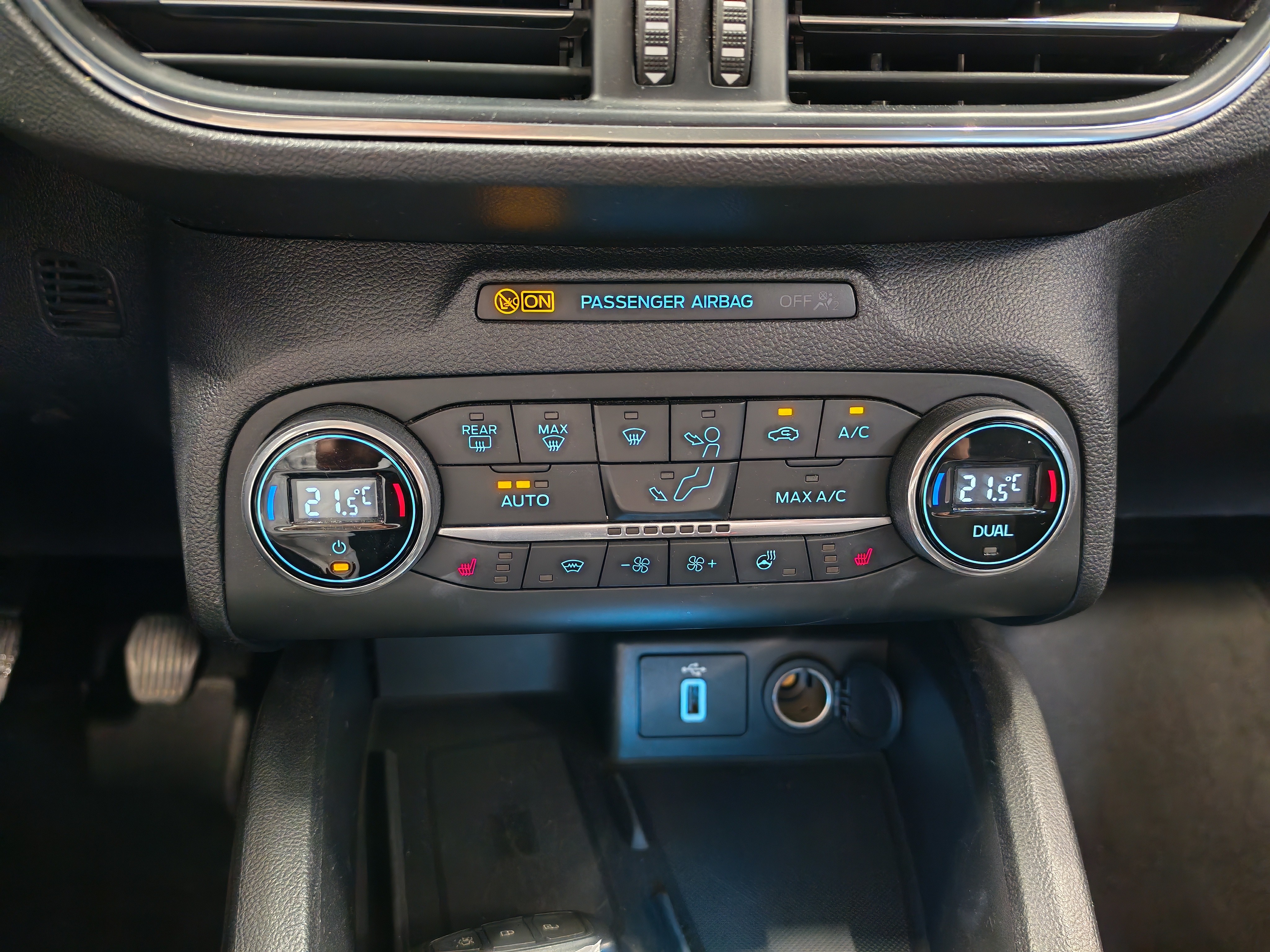 Ford FOCUS 1,0 ECOBOOST 125HV M6 ACTIVE WAGON