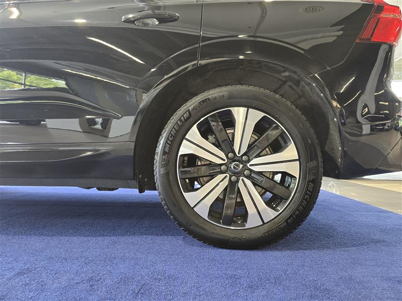 Volvo XC60 T8 AWD LONG RANGE PLUS DARK TAKUU 24KK/40TKM