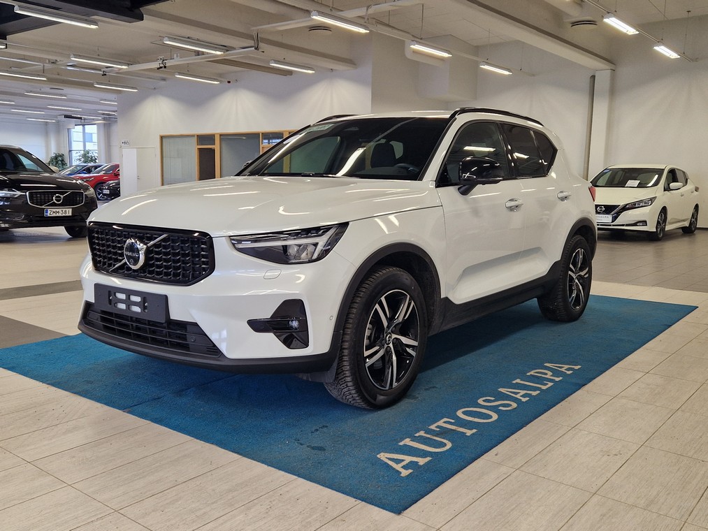 Volvo XC40 B3 MHEV BUSINESS PLUS DARK DCT TAKUU 24KK/40TKM.