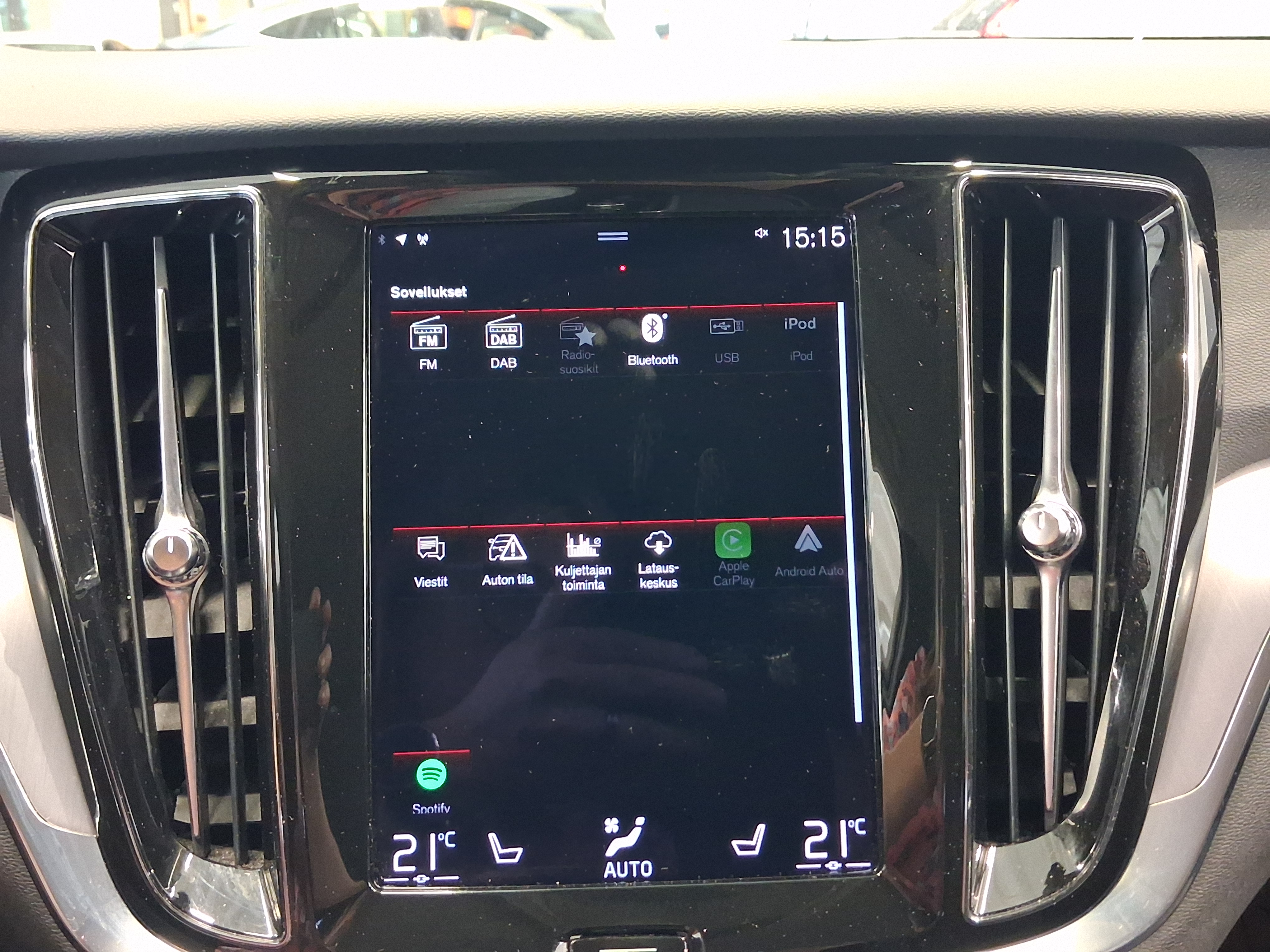 Volvo V60 B4 D-MHEV MOMENTUM EDITION AUT TAKUU 12KK/20TKM