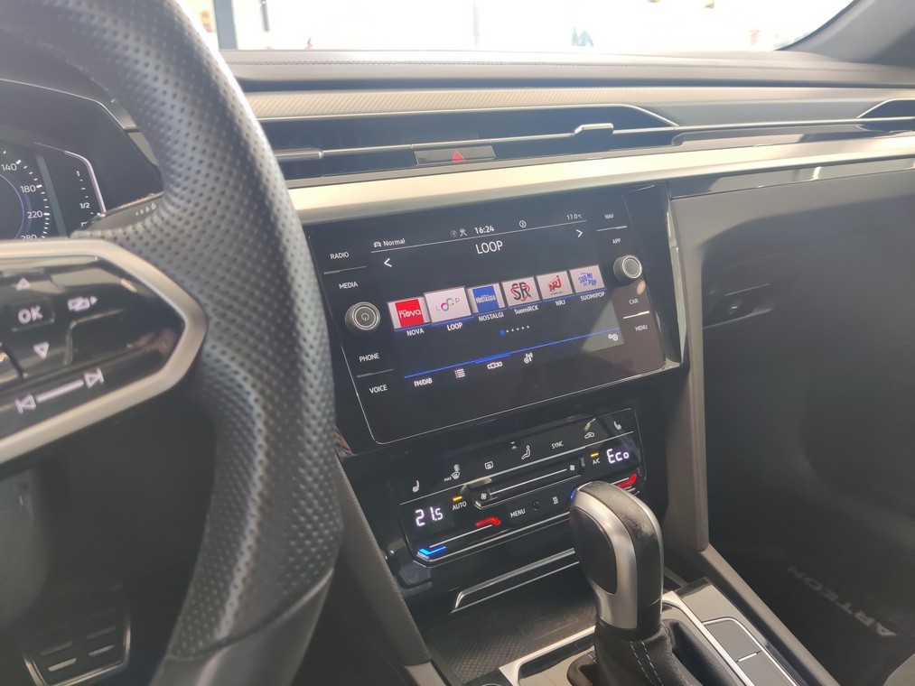 Volkswagen ARTEON SHOOTING BRAKE R-LINE BUSINESS EHYBRID 160 KW DSG-