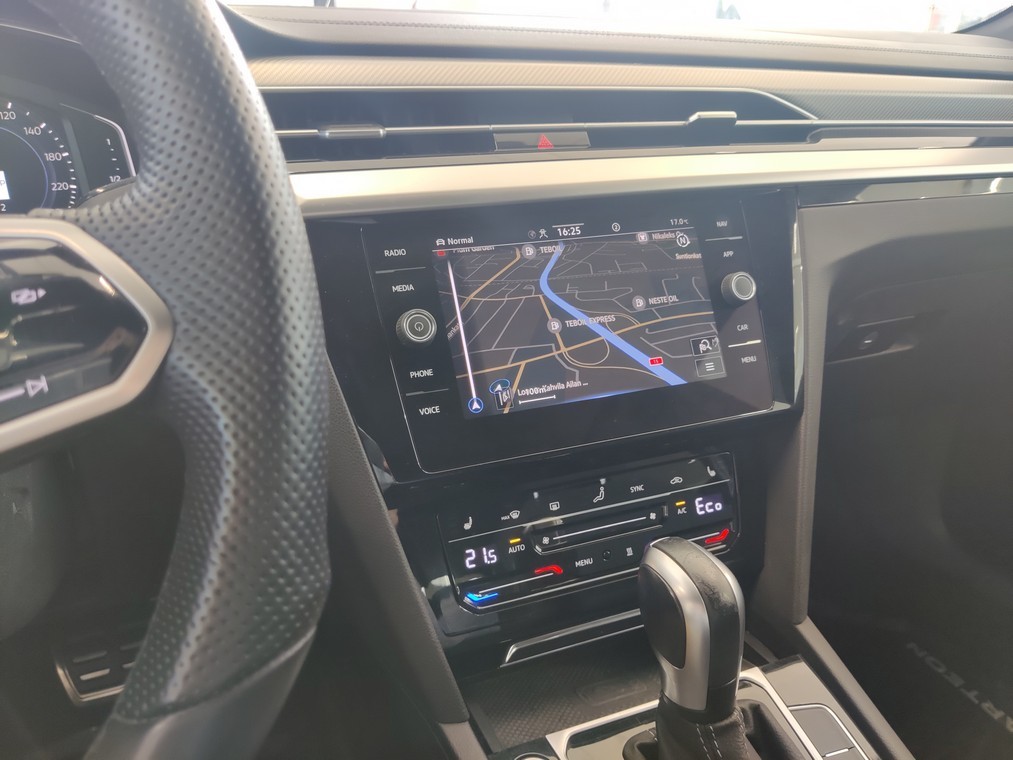 Volkswagen ARTEON SHOOTING BRAKE R-LINE BUSINESS EHYBRID 160 KW DSG-