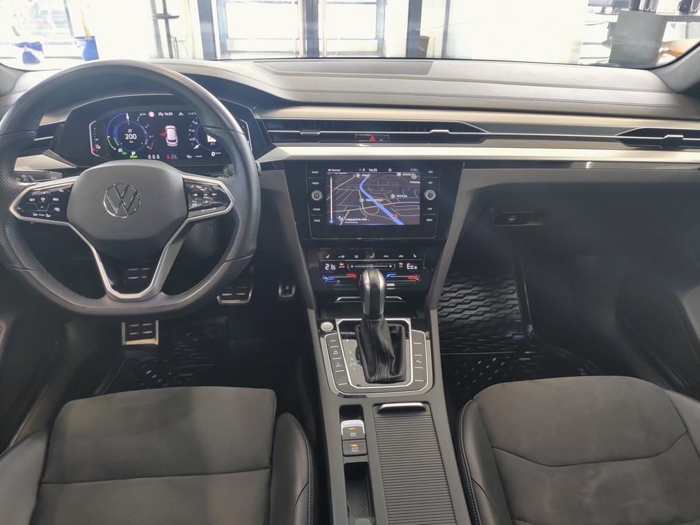 Volkswagen ARTEON SHOOTING BRAKE R-LINE BUSINESS EHYBRID 160 KW DSG-