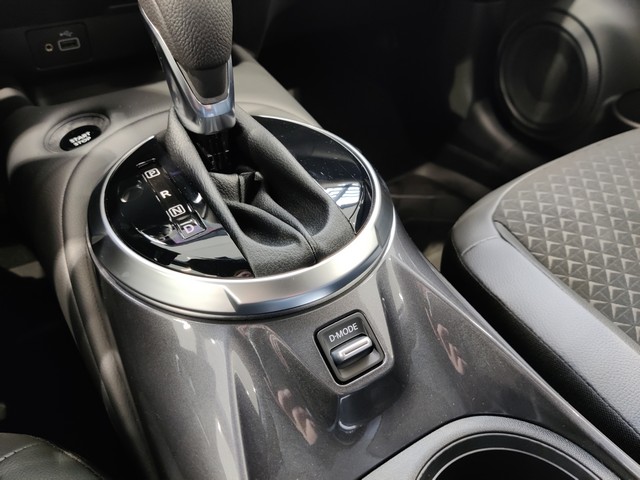 Nissan JUKE DIG-T 143HP 4AMT N-CONNECTA + NAVI + 2-TONE HEV MY