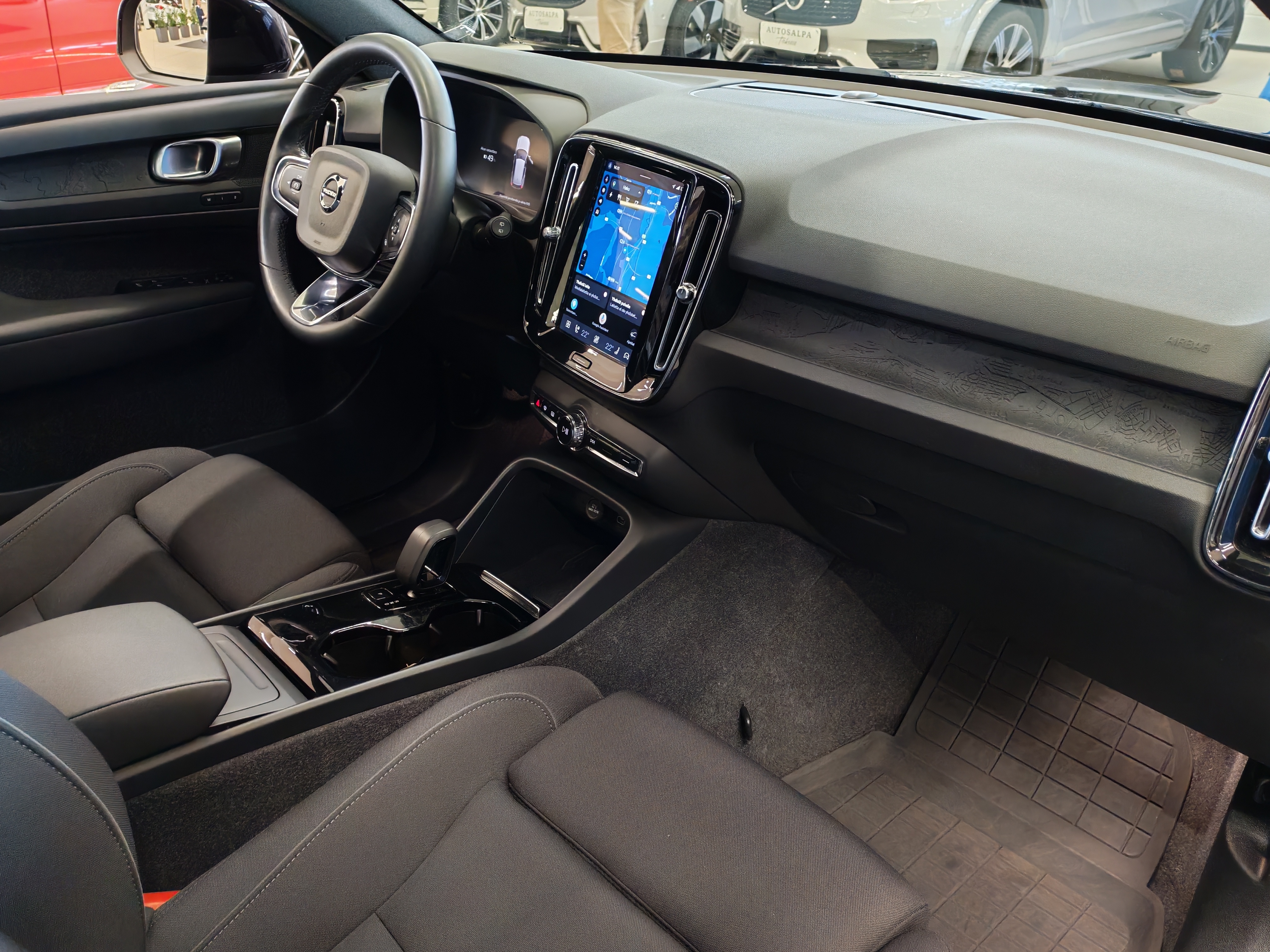 Volvo XC40 RECHARGE TWIN PLUS TAKUU 24KK/40TKM