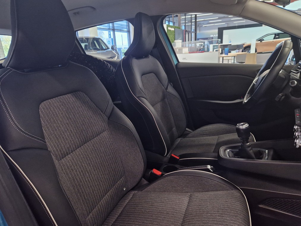Renault CLIO TCE 100 INTENS V