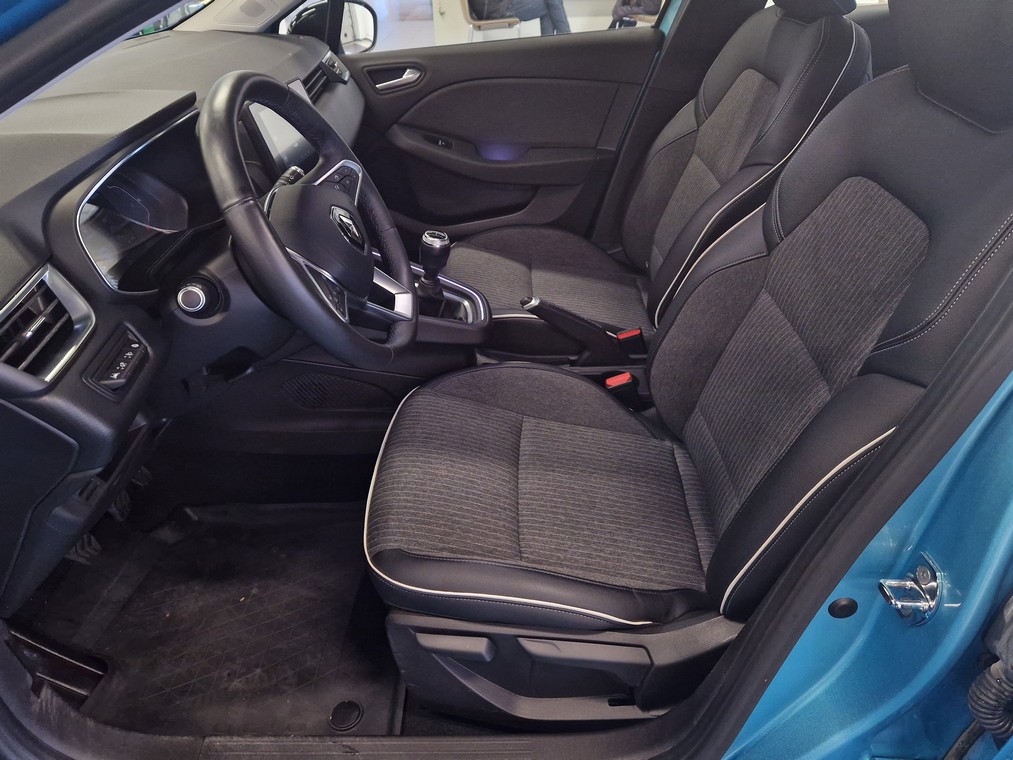 Renault CLIO TCE 100 INTENS V