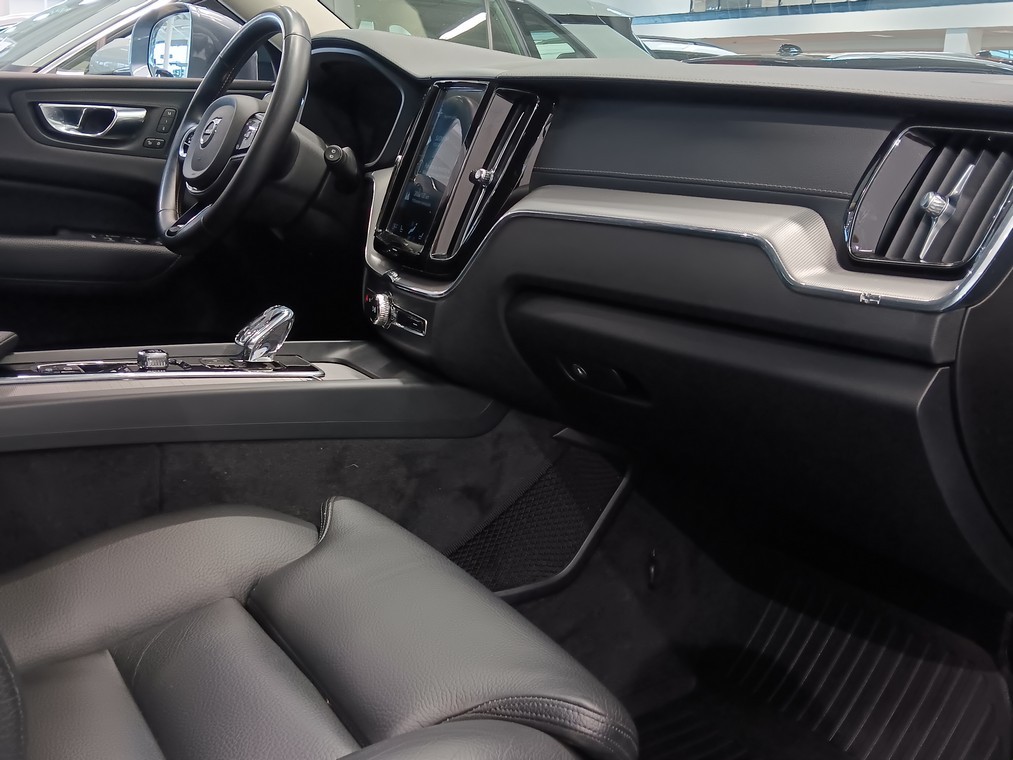 Volvo XC60 T8 TWE AWD INSCRIPTION AUT TAKUU 24KK/40TKM