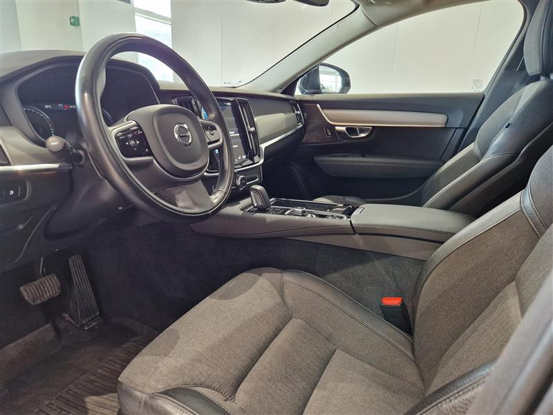 Volvo V90 2021, kuva 7/26