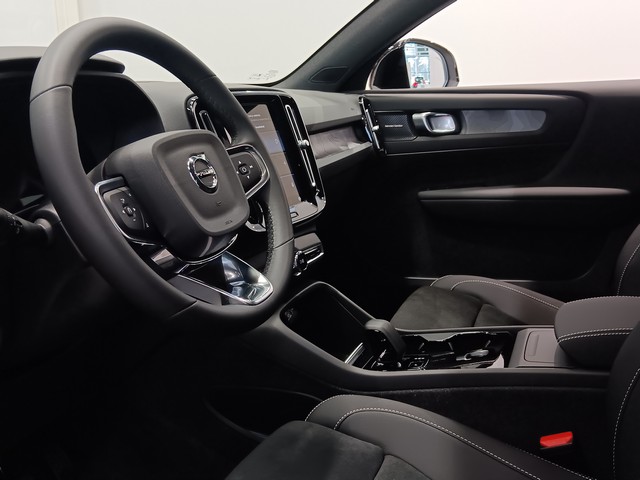 Volvo C40 RECHARGE TWIN ULTIMATE