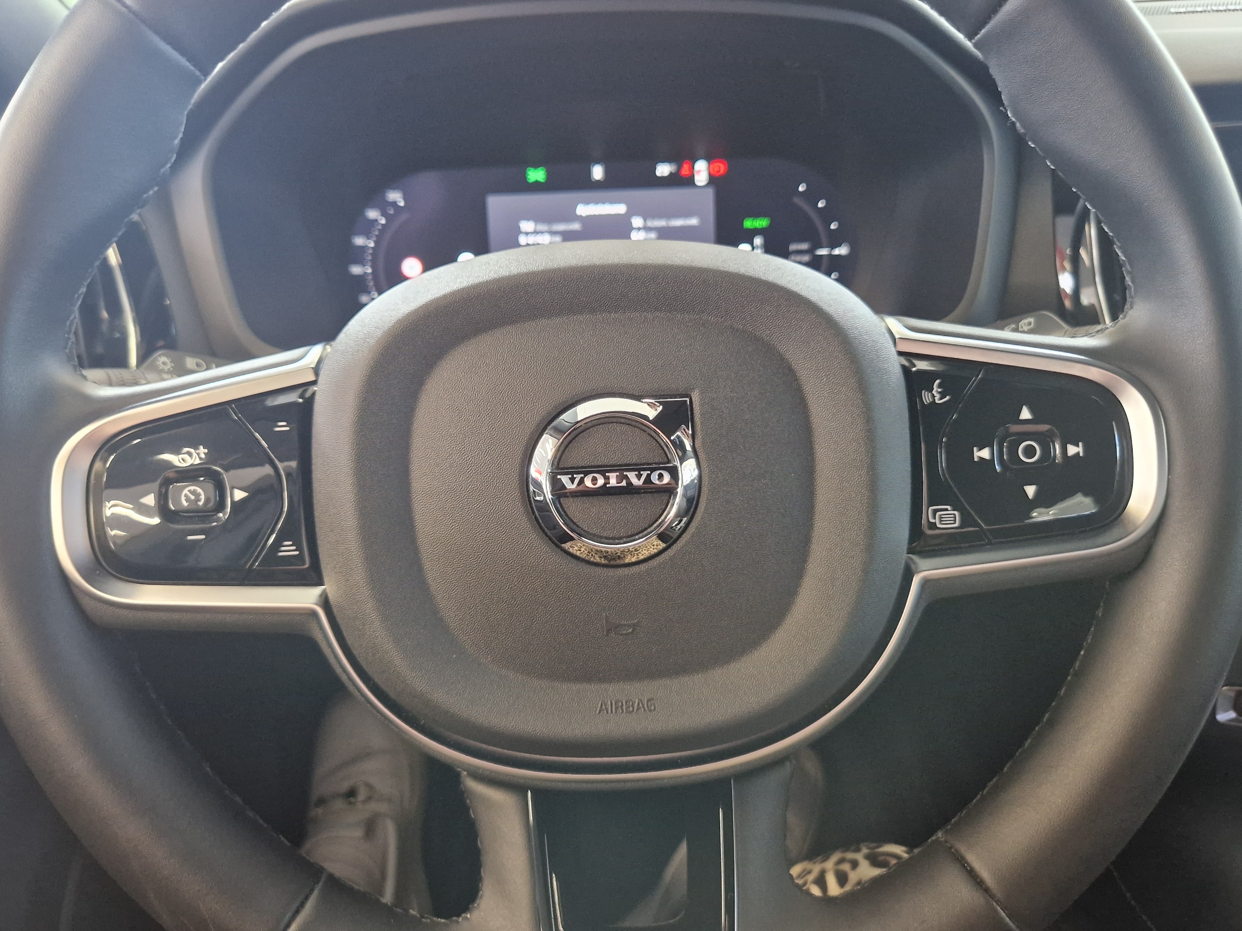 Volvo V60 T8 AWD Long Range Plus Bright 2024, kuva 5/19