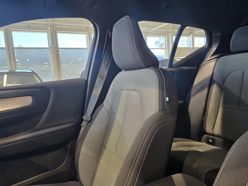 Volvo XC40 B3 MHEV BUSINESS PLUS DARK DCT AUT.TAKUU 24KK/40TK