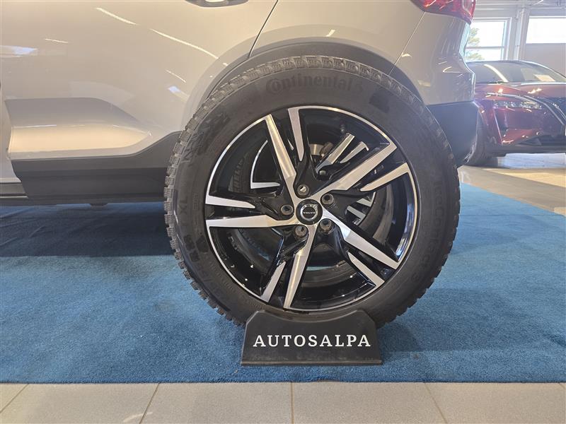 Volvo XC40 B3 MHEV BUSINESS PLUS DARK DCT AUT.TAKUU 24KK/40TK