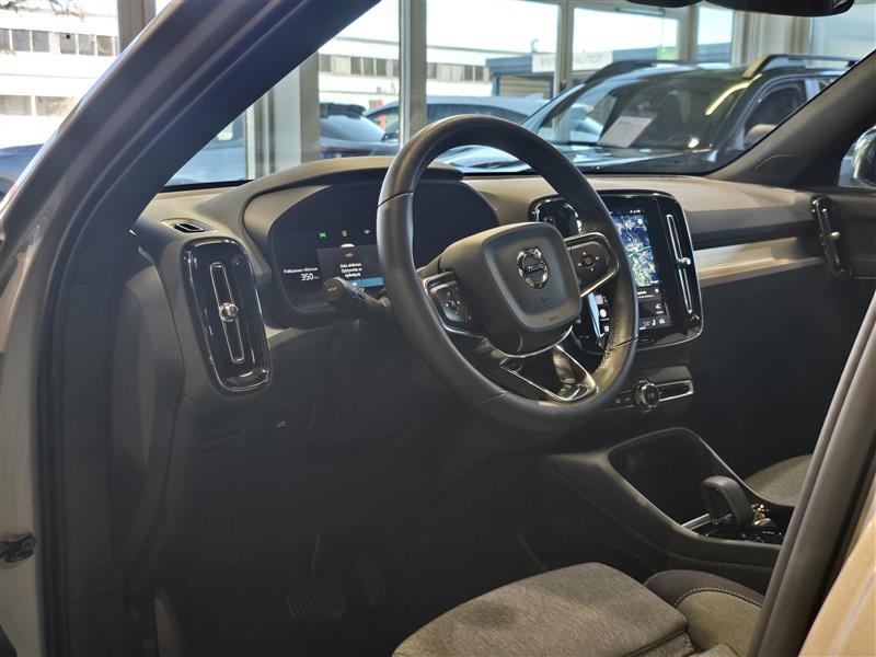 Volvo XC40 B3 MHEV BUSINESS PLUS DARK DCT AUT.TAKUU 24KK/40TK