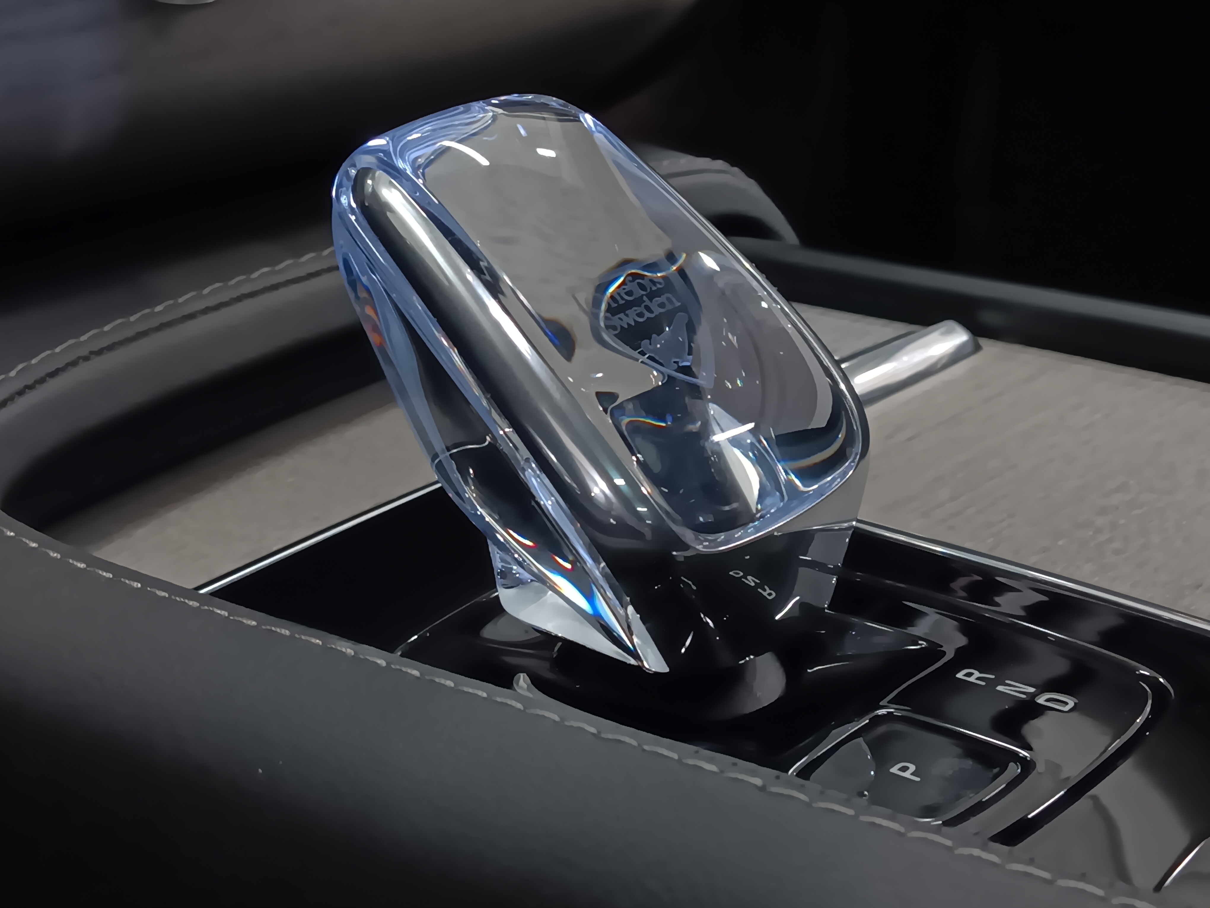 Volvo XC90 T8 AWD LONG RANGE ULTRA PRO DARK TAKUU 24KK/40TKM