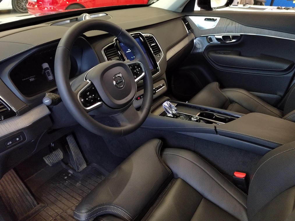 Volvo XC90 T8 AWD LONG RANGE ULTRA PRO DARK AUT.
