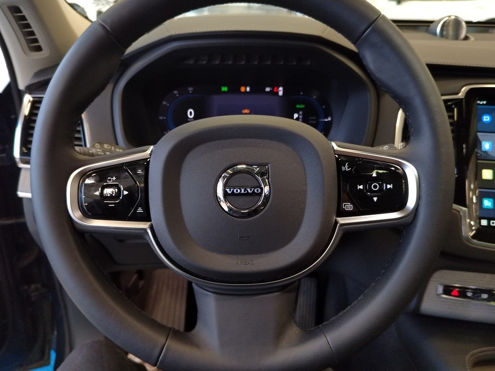 Volvo XC90 T8 AWD LONG RANGE ULTRA PRO DARK AUT.
