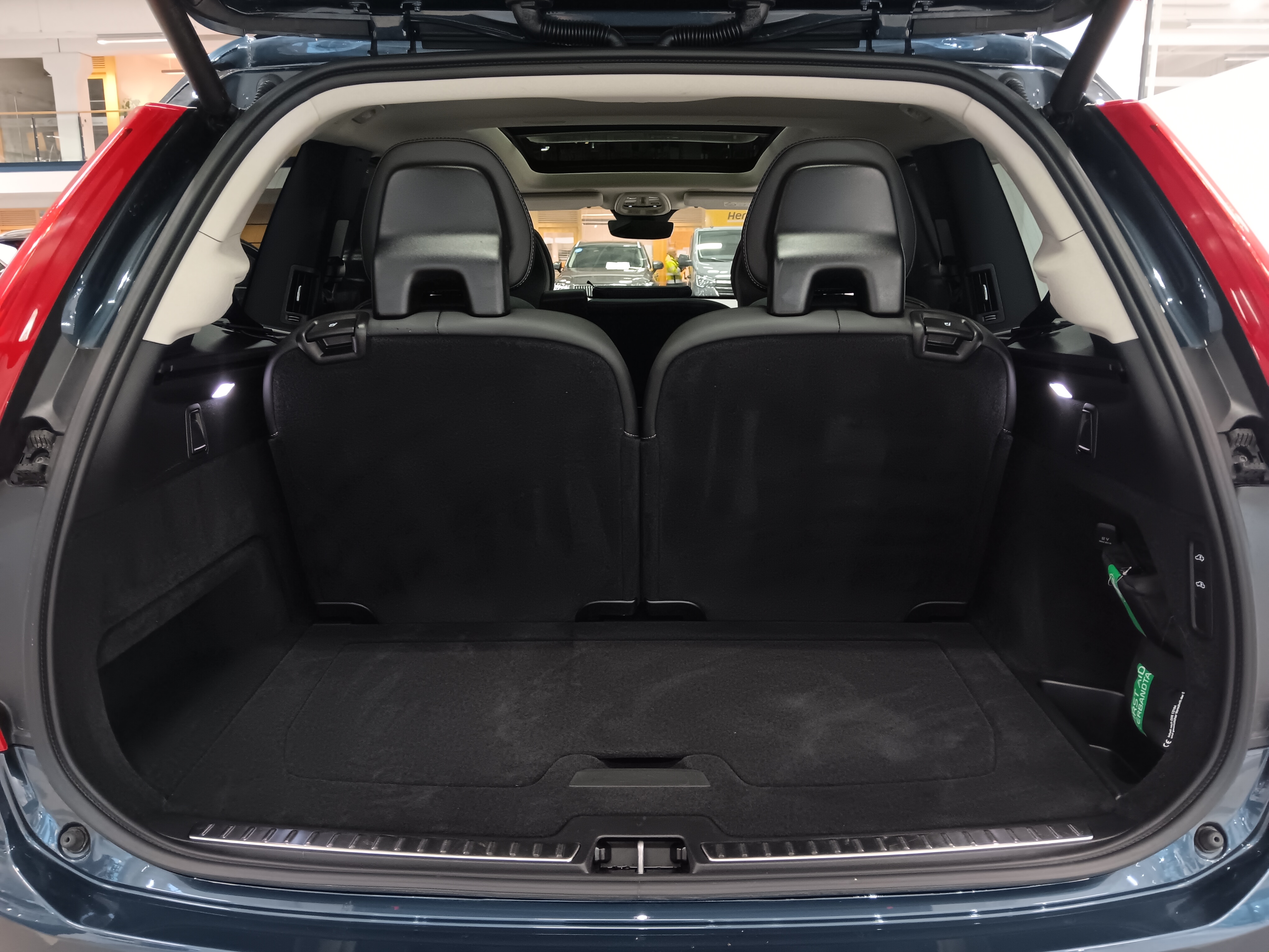 Volvo XC90 T8 AWD LONG RANGE ULTRA PRO DARK TAKUU 24KK/40TKM