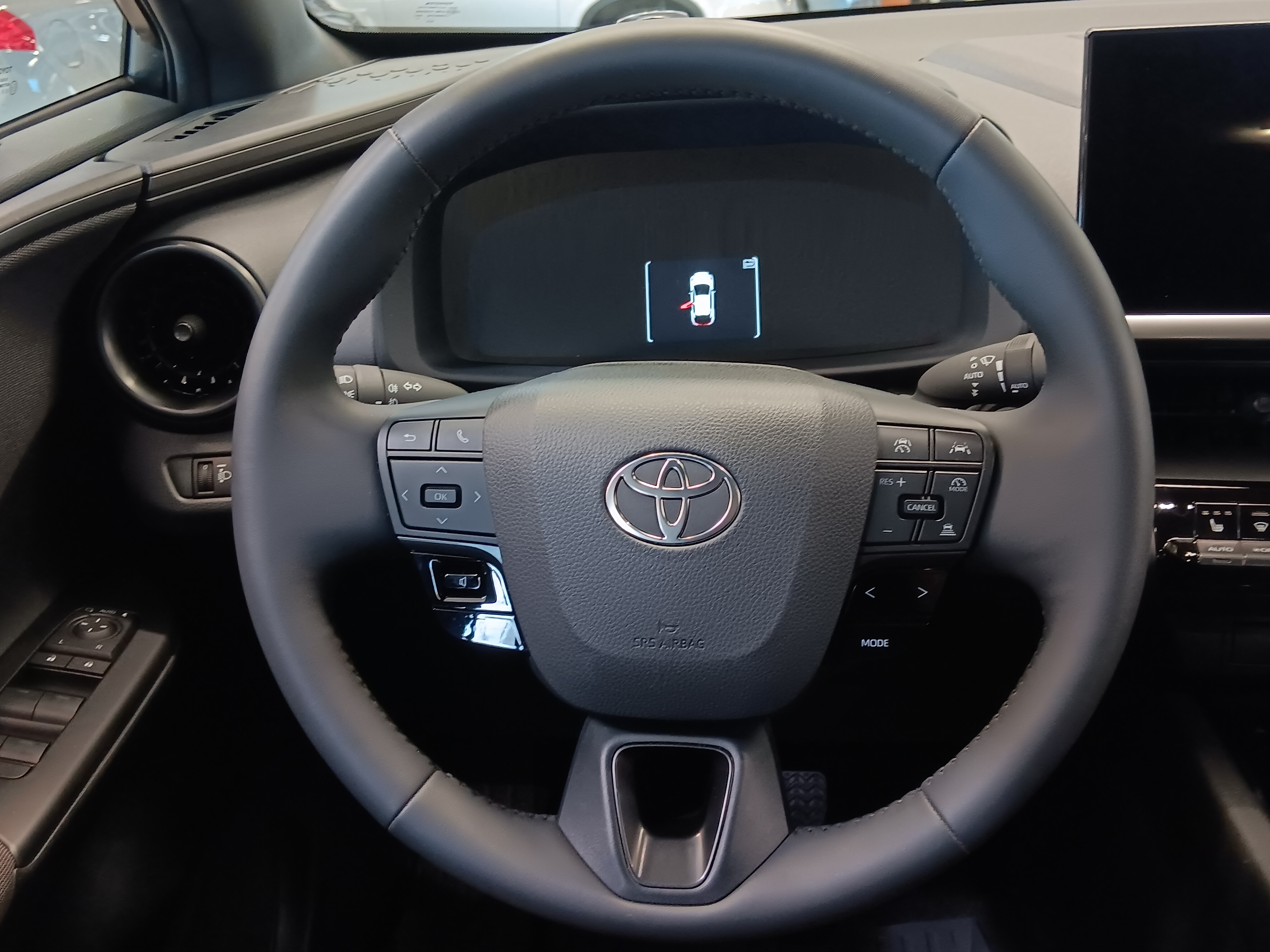 Toyota C-HR 2,0 HYBRID AWD-I INTENSE