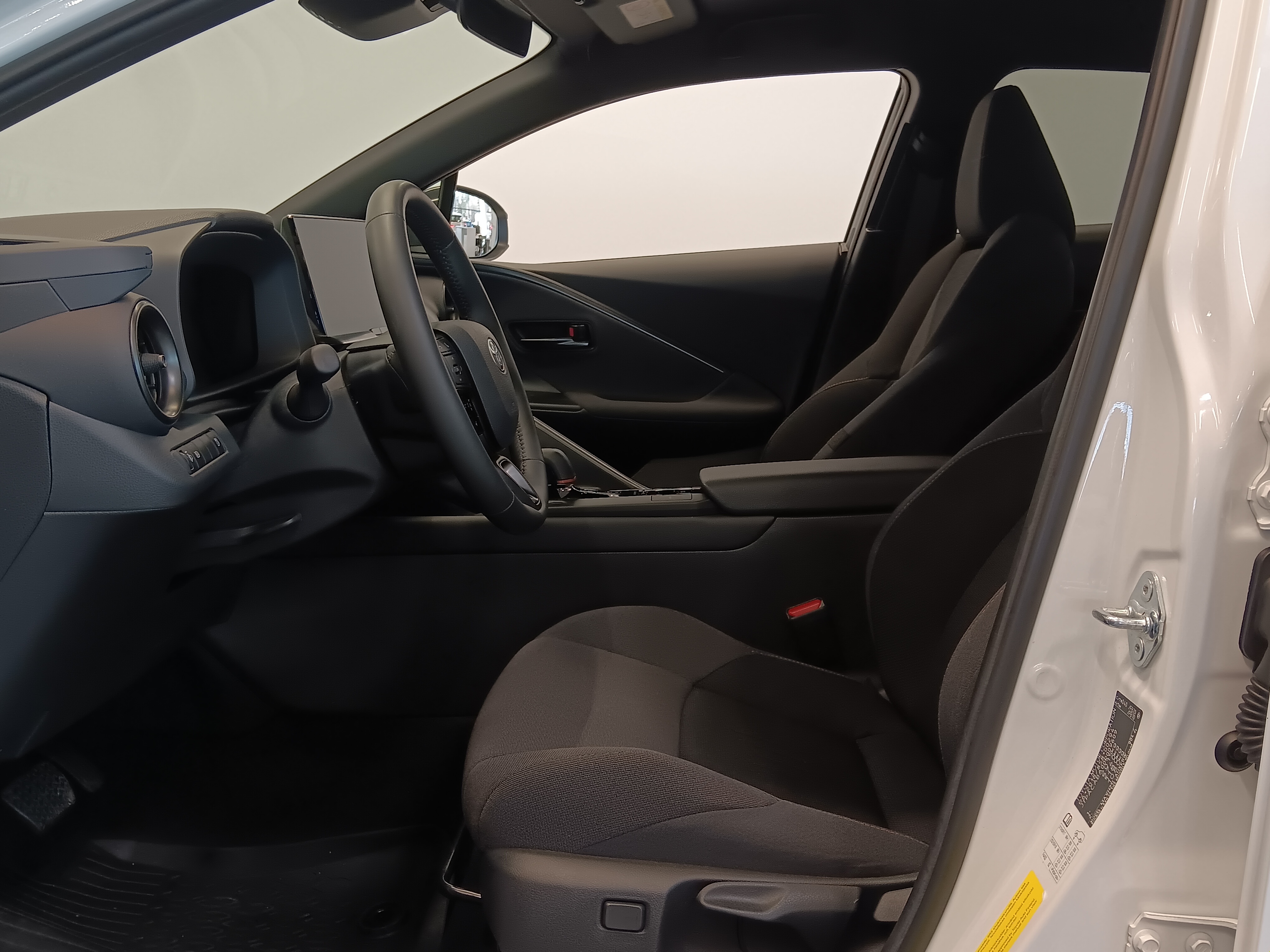 Toyota C-HR 2,0 HYBRID AWD-I INTENSE