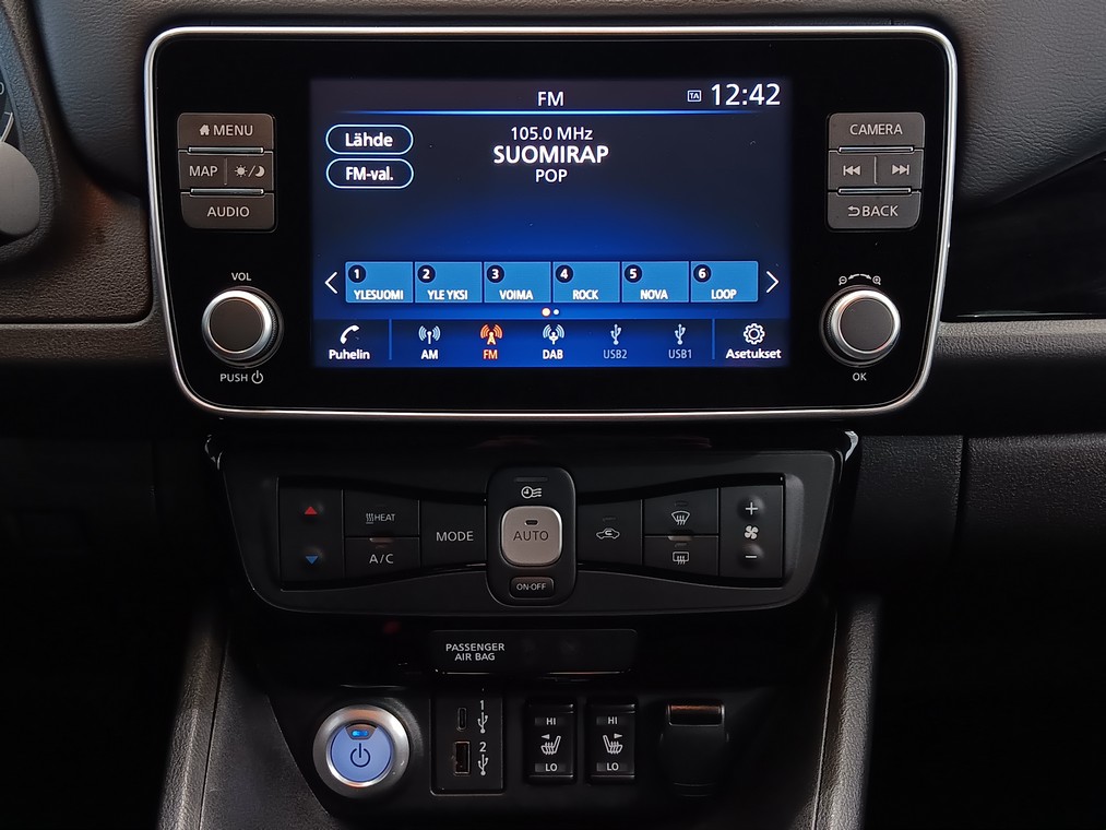 Nissan LEAF NISSAN LEAF 62KWH MONIKÄYTTÖAJONEUVO (AF) 4OV