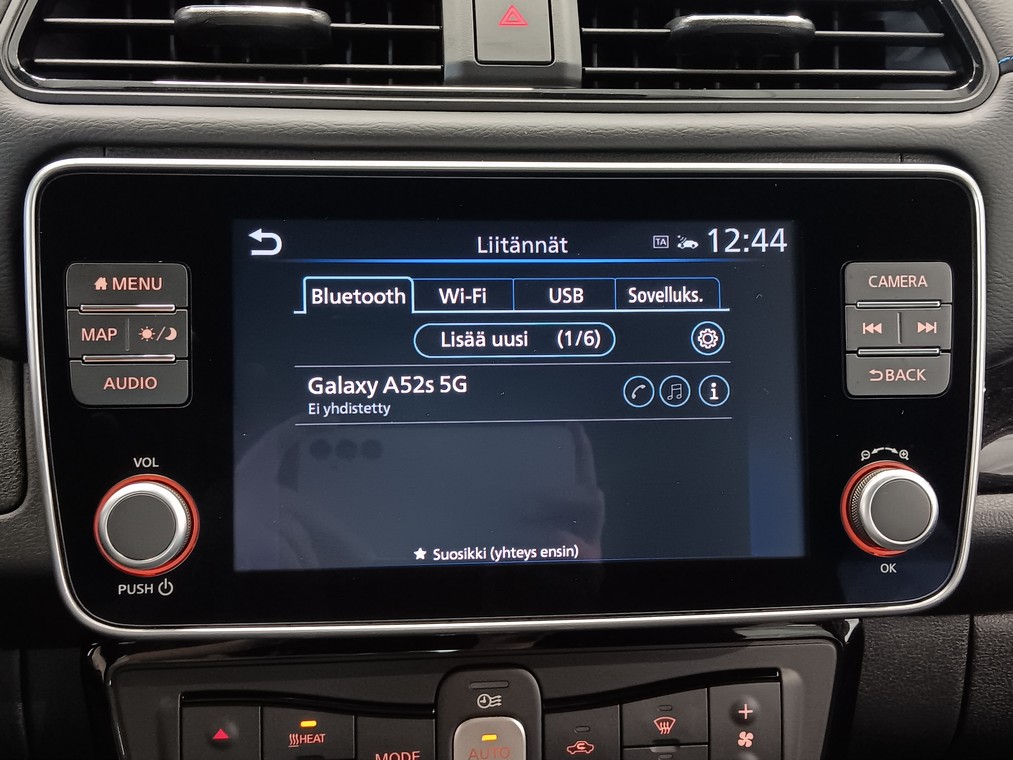 Nissan LEAF NISSAN LEAF 62KWH MONIKÄYTTÖAJONEUVO (AF) 4OV