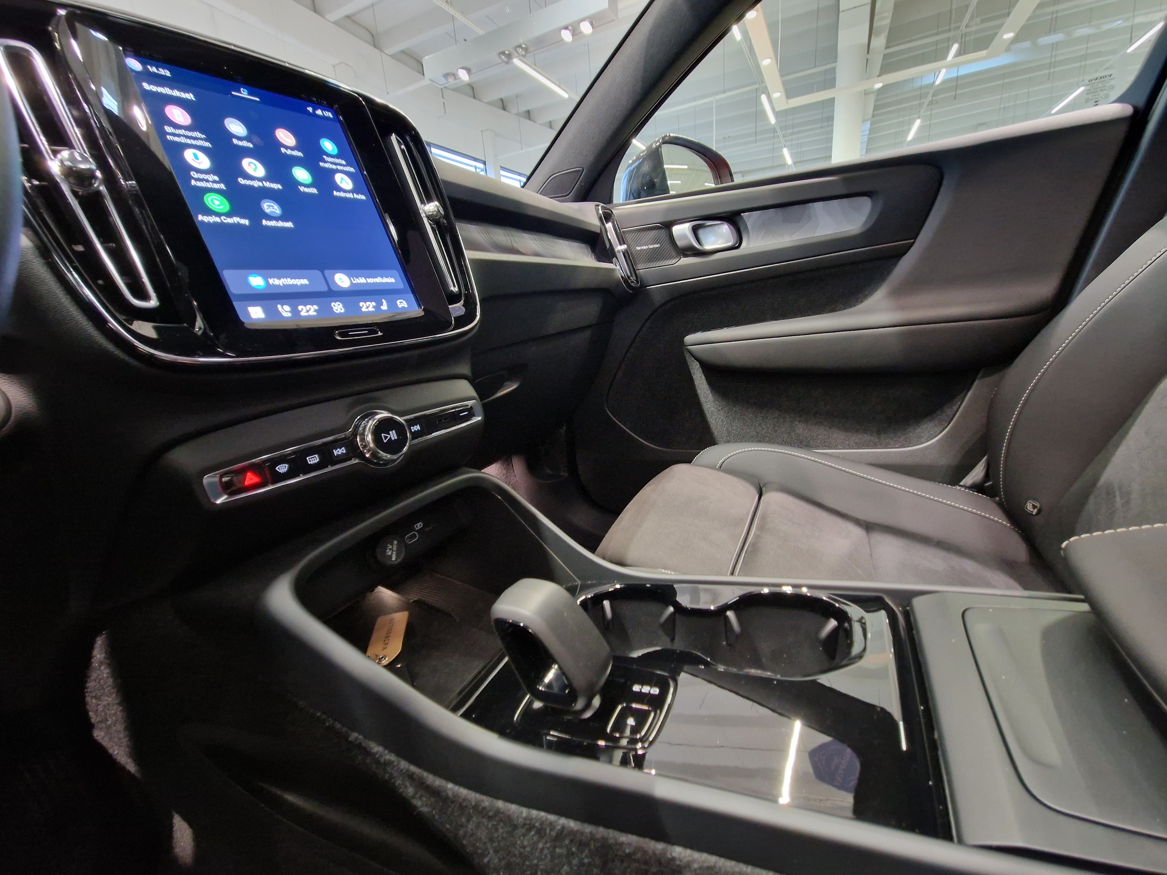 Volvo EC40 TWIN LIMITED EDITION ULTRA